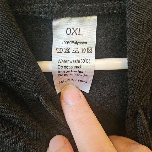 Black Bigfoot Hoodie With American Flag Mountain Design men's XL polyester - Picture 3 of 11